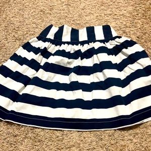 MNG skirt sz xs 4 navy and white striped